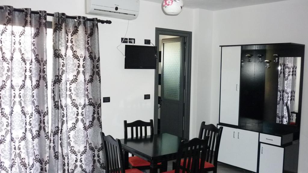 Hotel Ilio Ksamil Ngoại thất bức ảnh