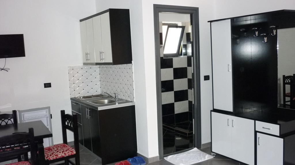 Hotel Ilio Ksamil Ngoại thất bức ảnh