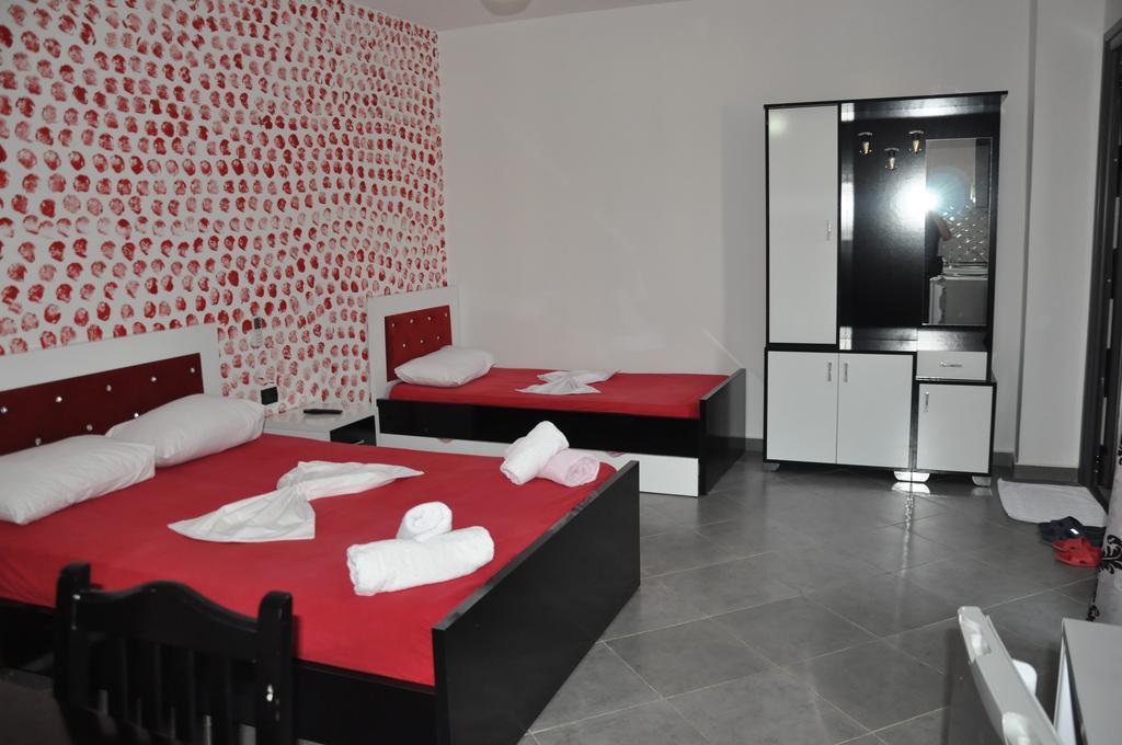 Hotel Ilio Ksamil Ngoại thất bức ảnh